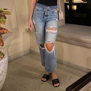 Revive Distressed Jean